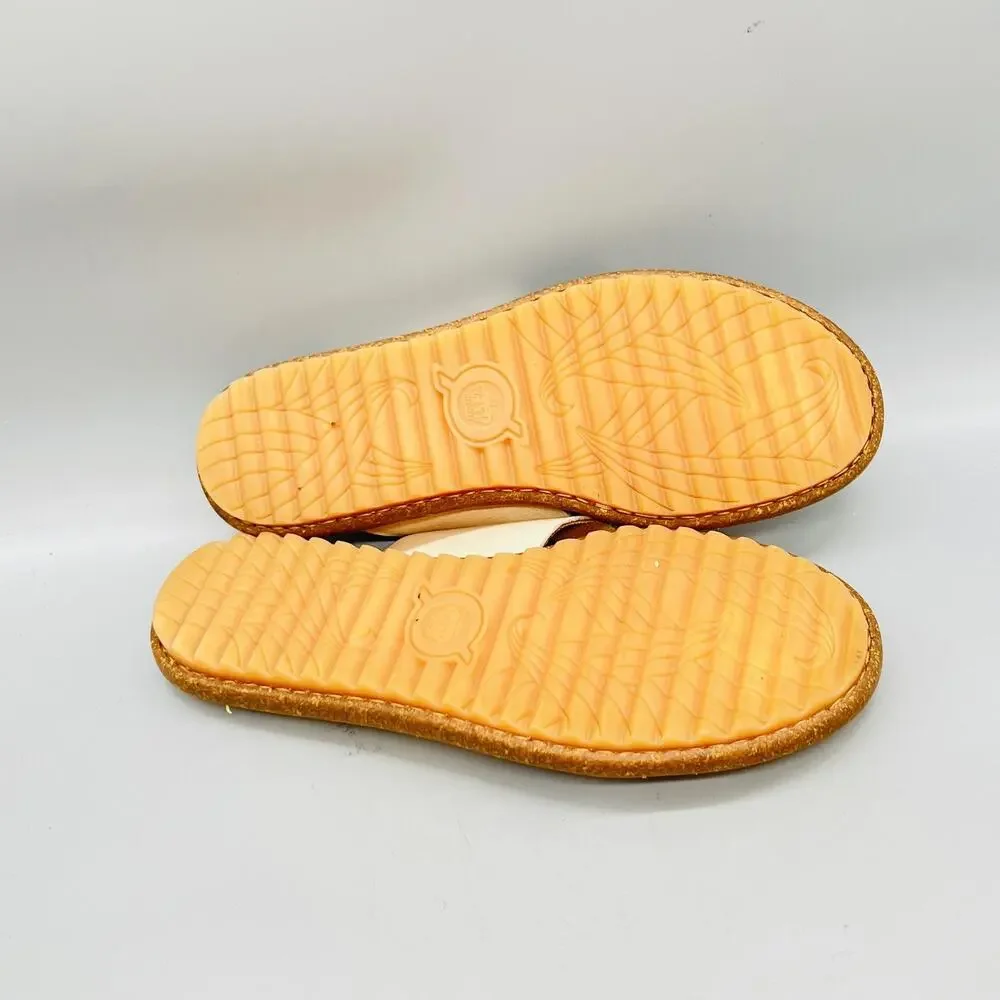 Born Sandals Womens 9 Beige Leather Crisscross Strap Slide Buckle Comfort Shoes